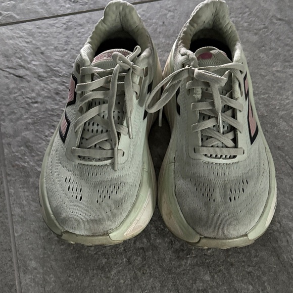 New Balance Shoes - New Balance Women's Athletic Shoes - Light Green and Pink